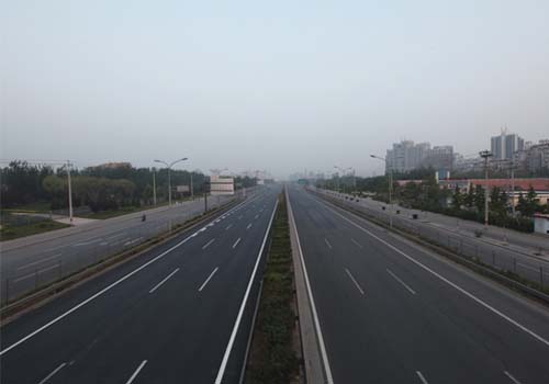 京沈高速公路橡胶沥青工程
